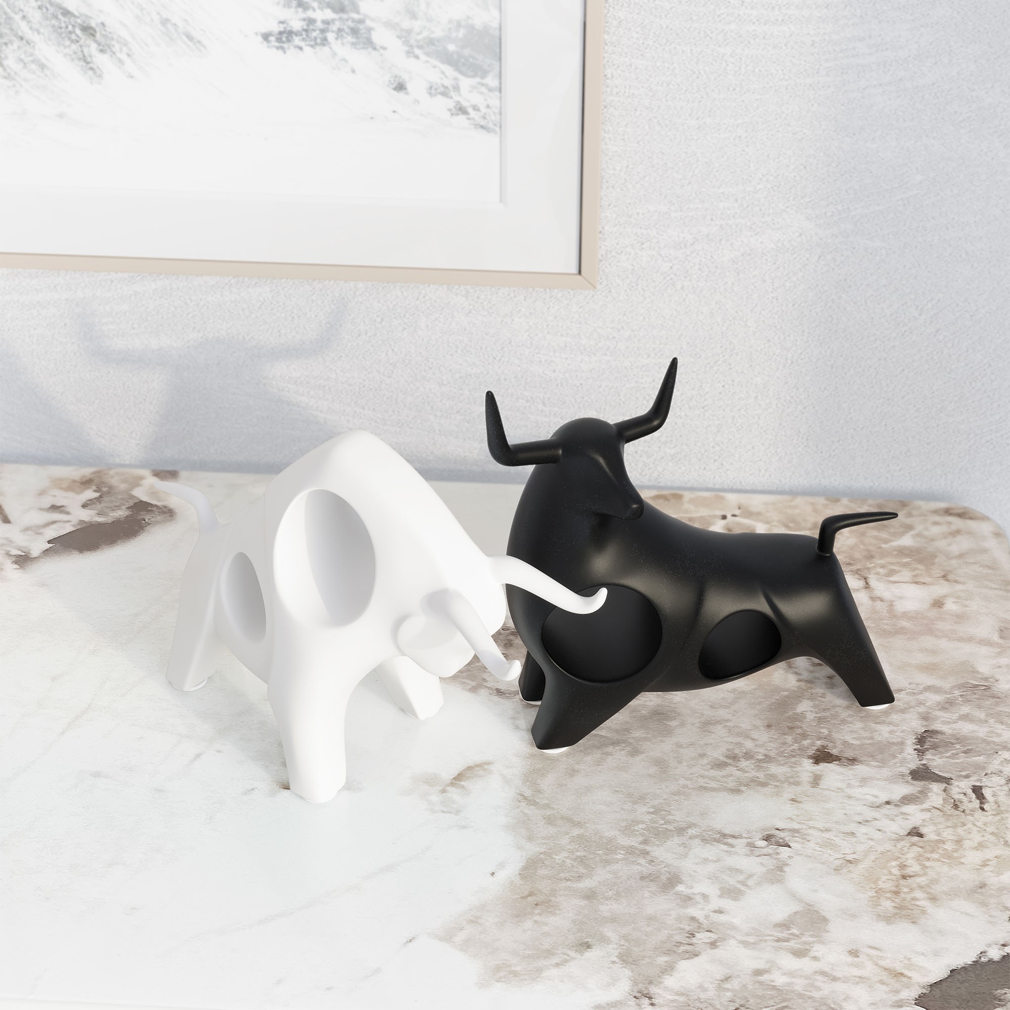 Giulia Grillo Ornament design Bulls Matte