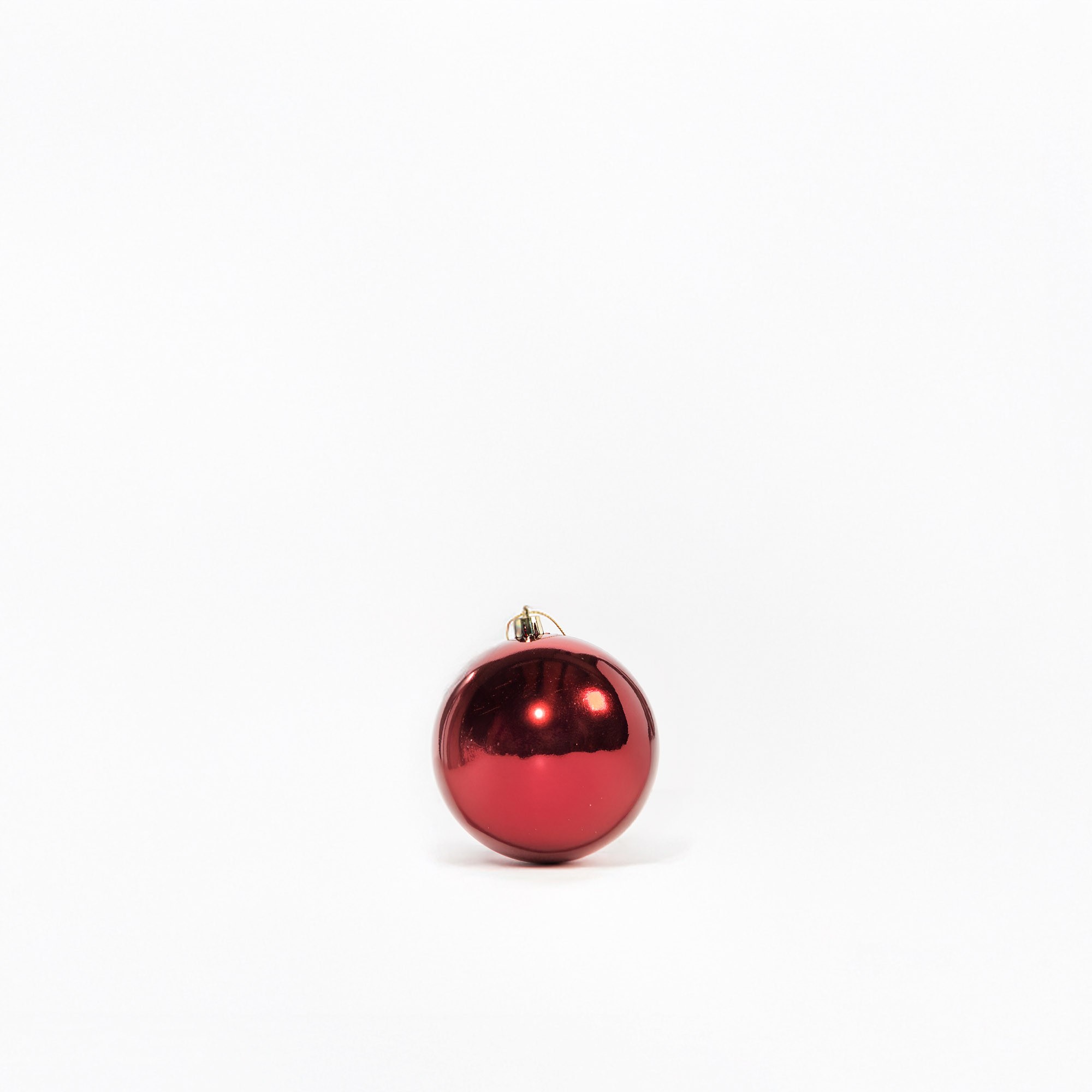 Giulia Grillo Glänzende Weihnachtskugel „Shiny Red“ ⌀10cm, 4 Stück/Set