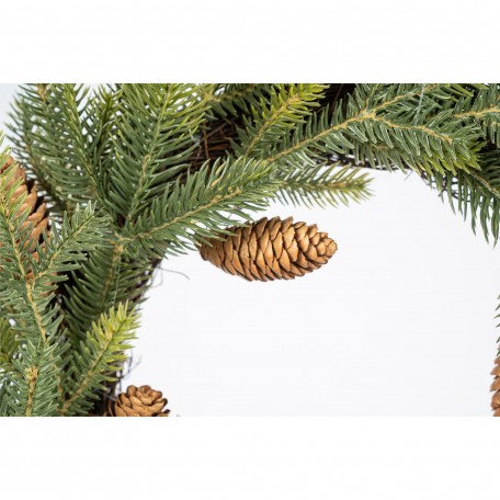 Couronne Verte avec des Pommes de Pin