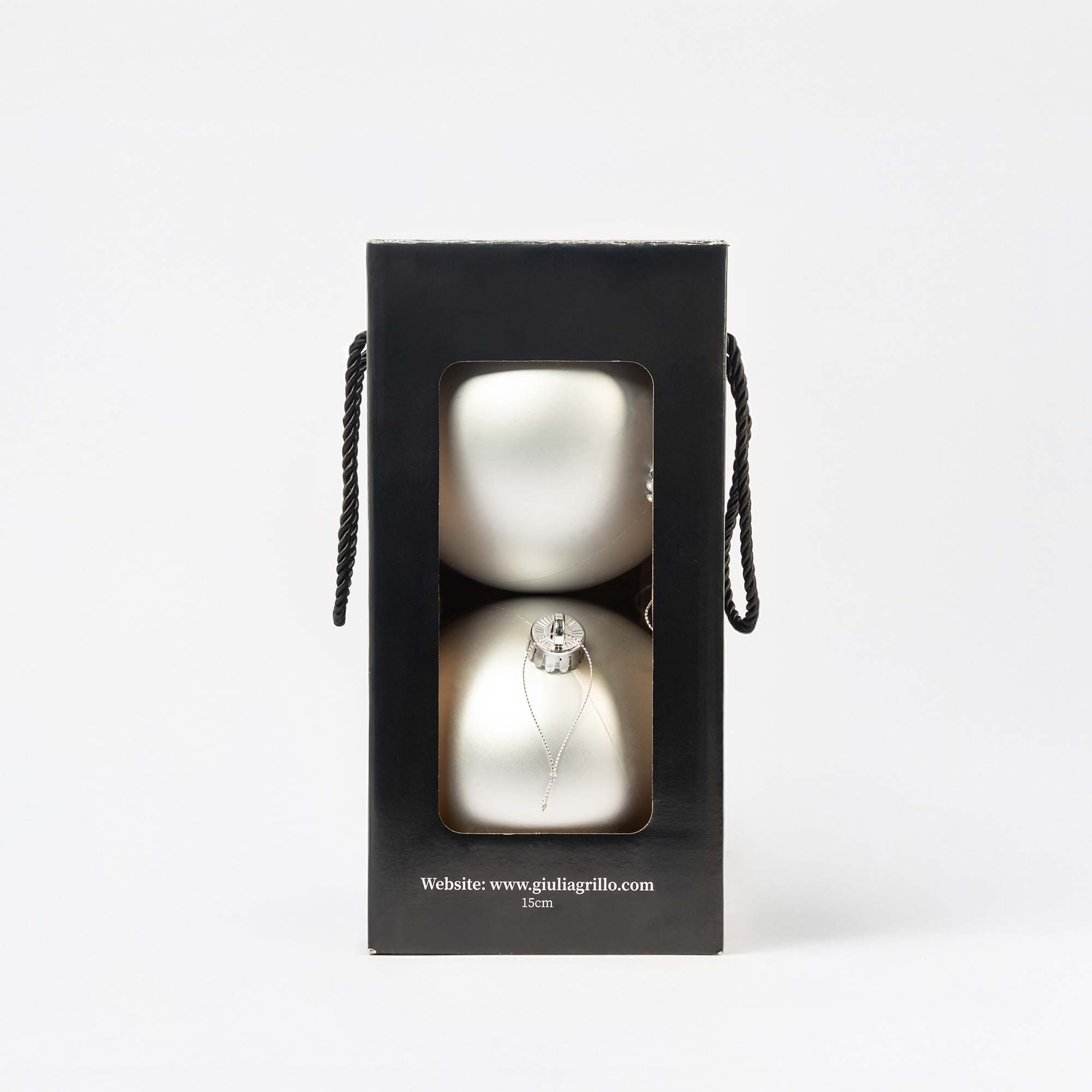 Giulia Grillo Matte Weihnachtskugeln „Silber Matt“ ⌀15cm, 2 Stück/Set