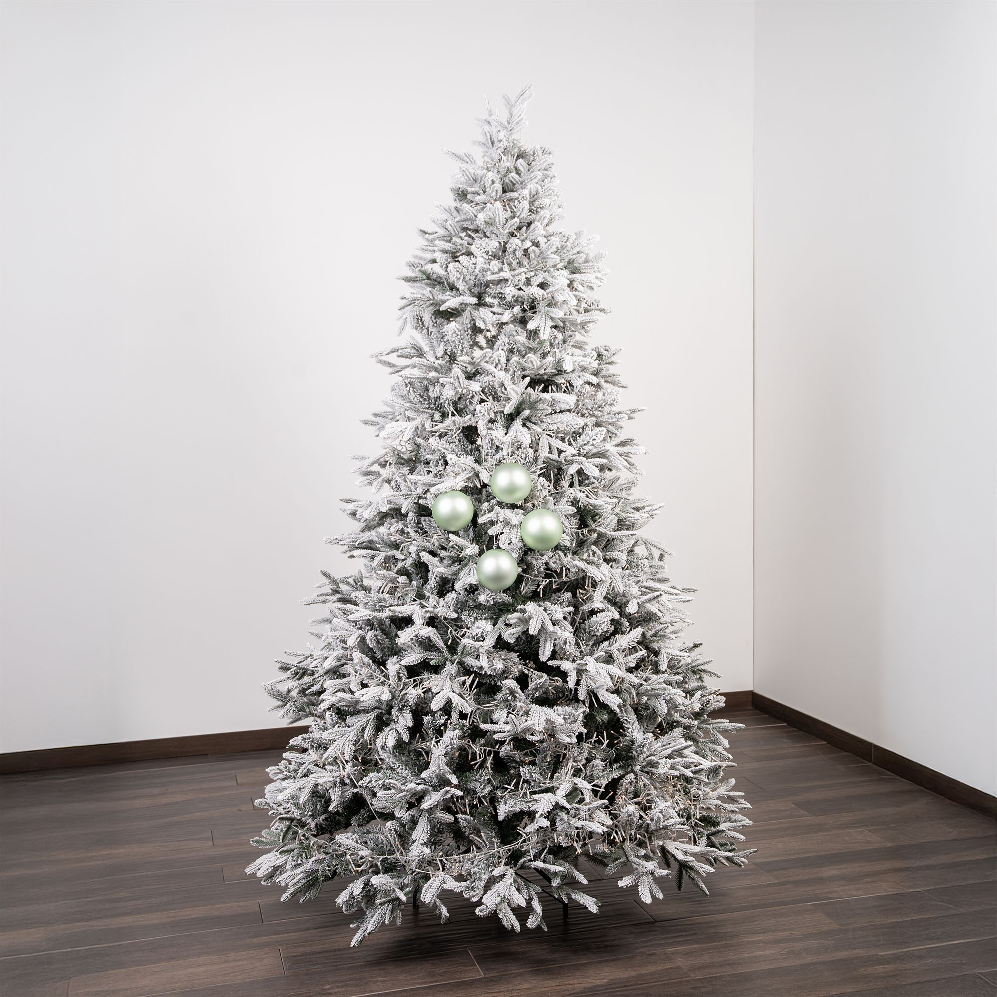 Giulia Grillo Matte Weihnachtskugeln „Hellgrün Matt“ ⌀10cm, 4 Stück/Set