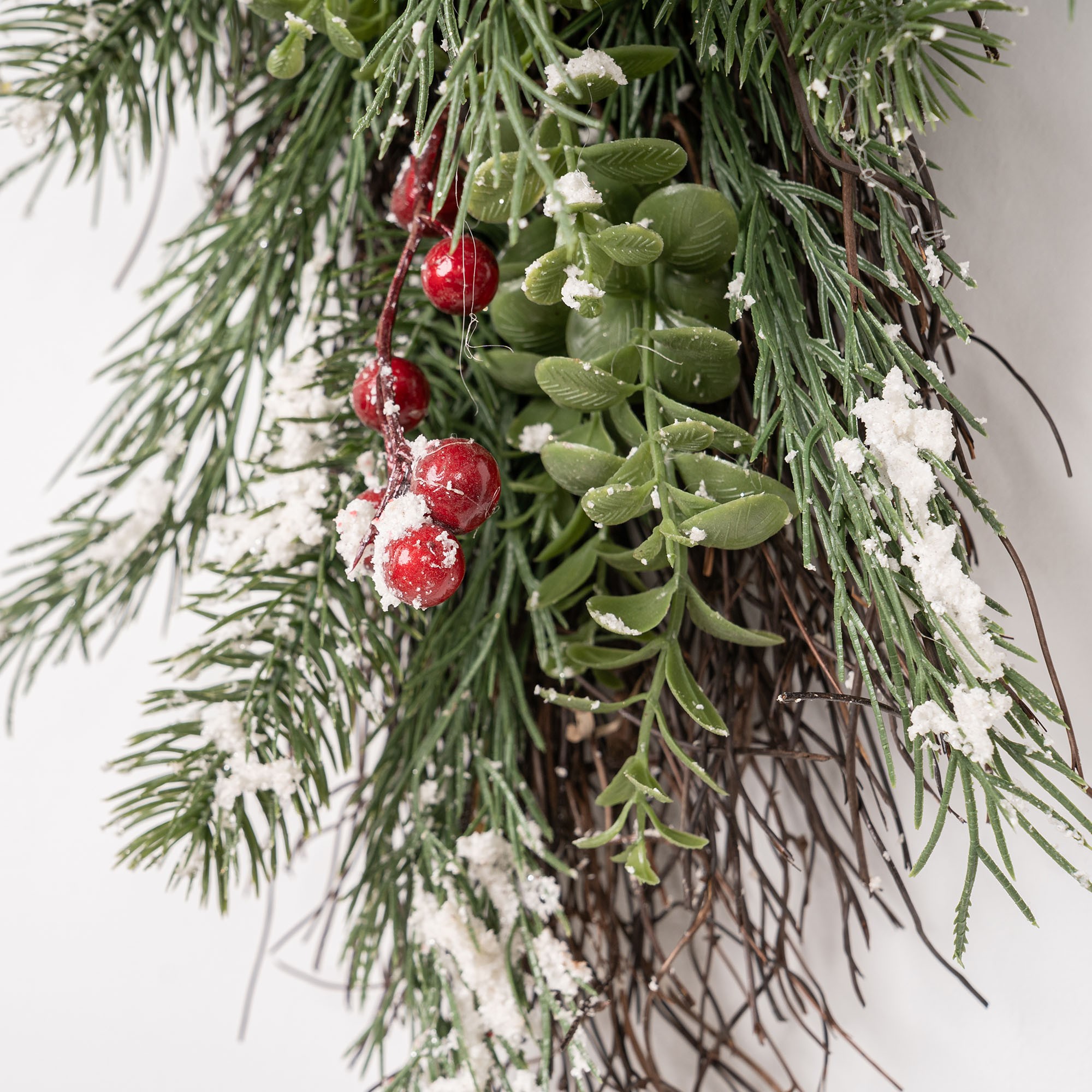 Giulia Grillo Snowy Decorative Branch with Woodland Effect