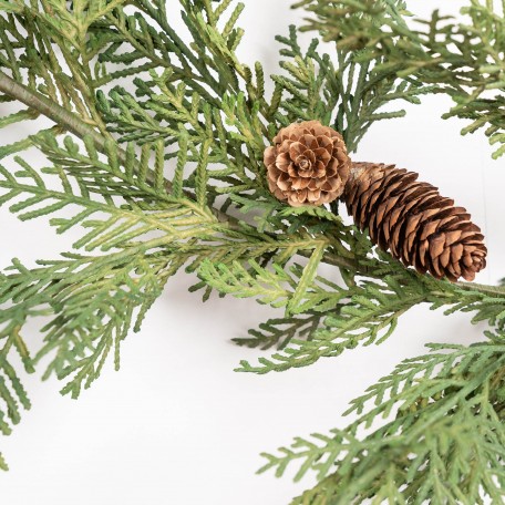 Festone Decorativo con Pigna e Verde