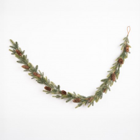 Decorative Garland with Pine Branches and Natural Pine Cones