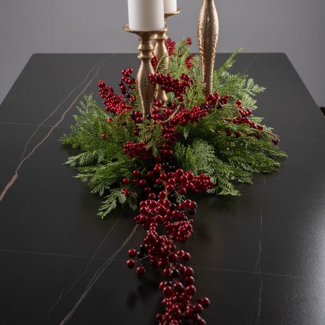 Elegant Garland with Red Berries