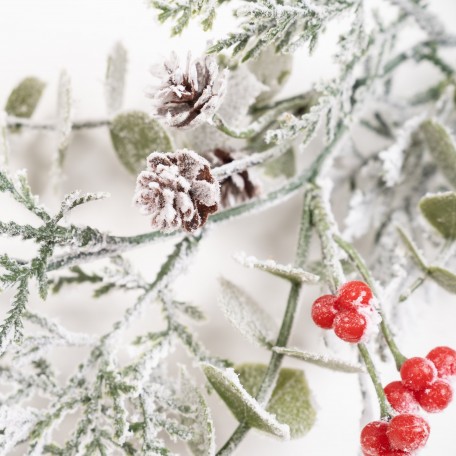 Festone Raffinato Innevato con Bacche Rosse