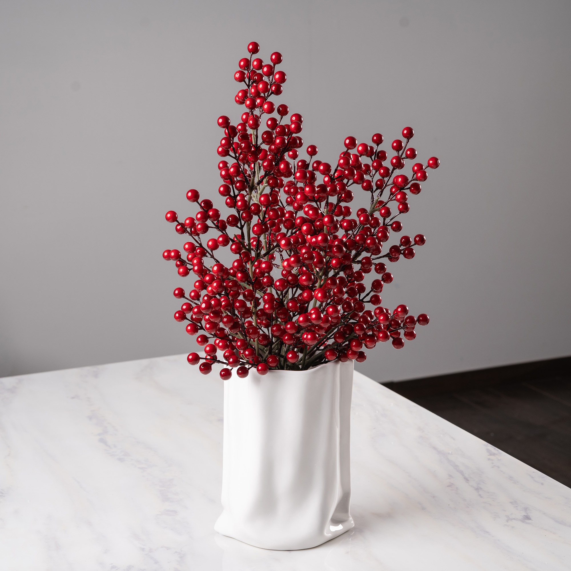 Giulia Grillo Rama Decorativa con Bayas Rojas Brillantes