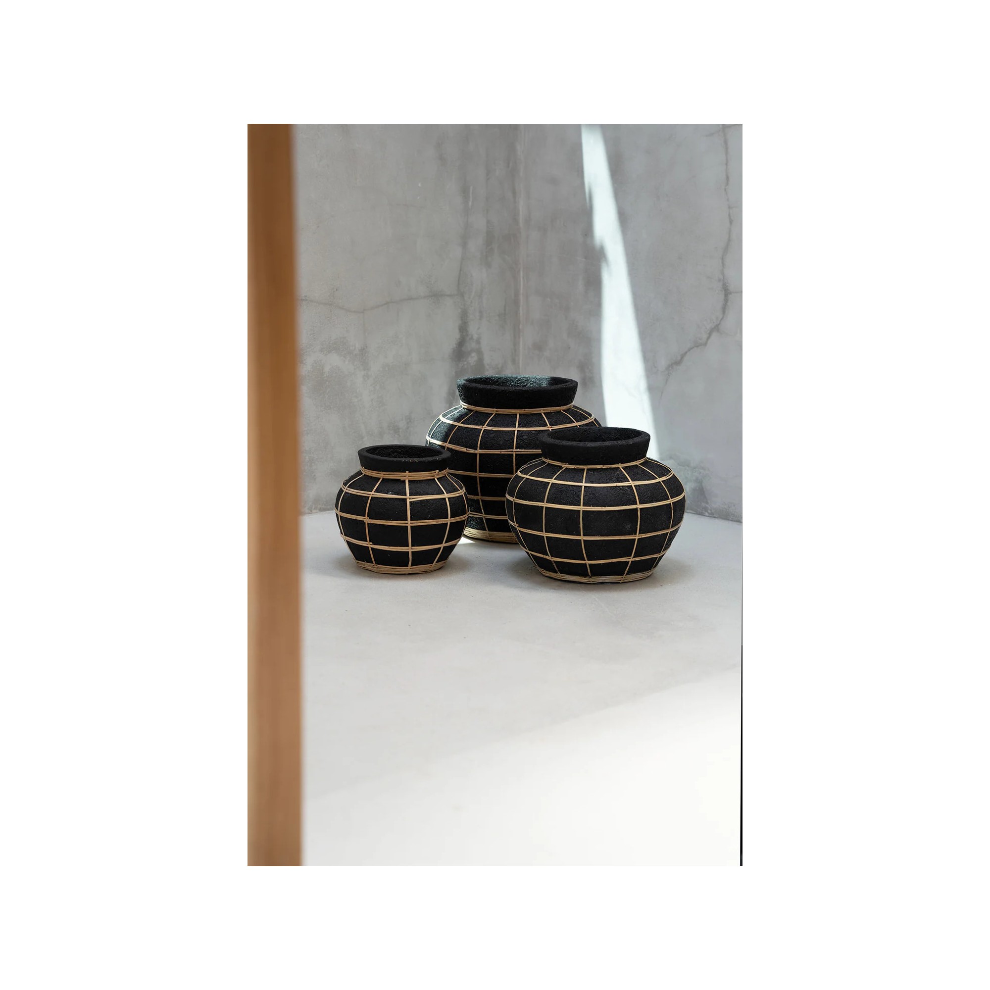 Giulia Grillo Vaso Belly Nero naturale S