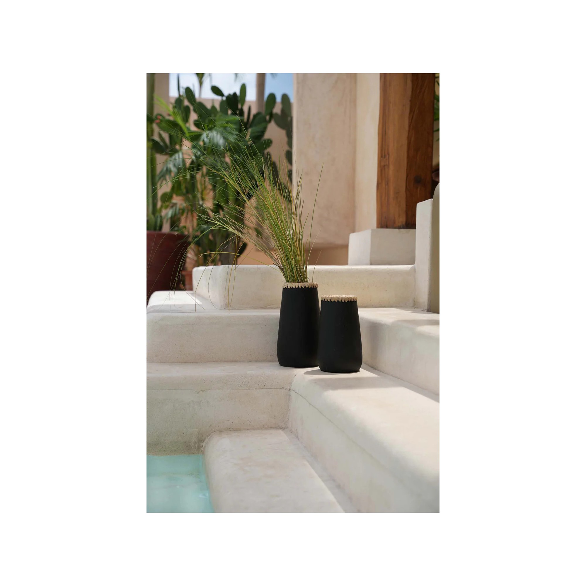 Giulia Grillo VASO SNEAKY NERO NATURALE S