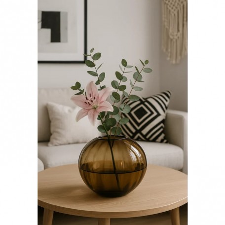 Vaso in vetro con scanalature rotonde marrone