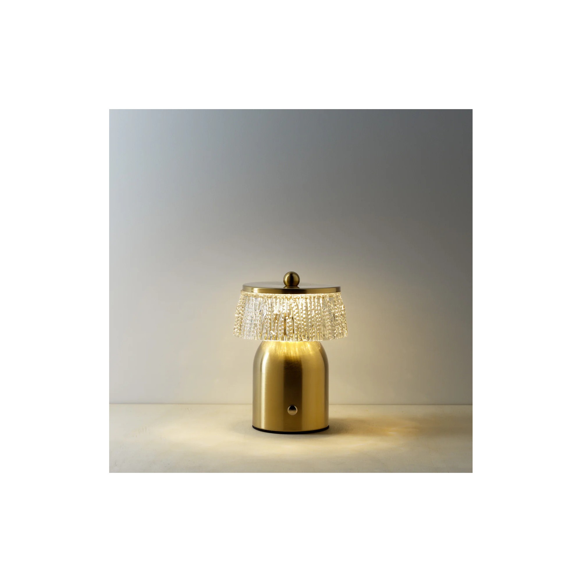 Giulia Grillo Lampada Da Tavolo Led Disco Muffin