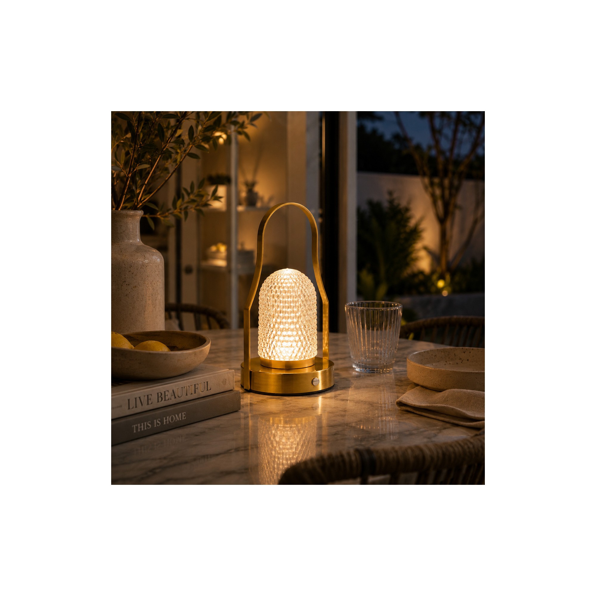 Giulia Grillo La Lampada Da Tavolo Led Lampuccino